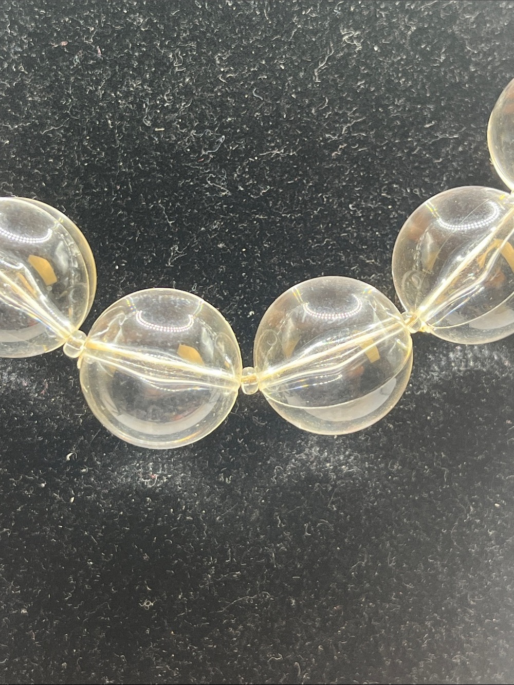 Clear Lucite/acrylic Beaded Necklace - Elegant Transparent Spheres 17” - Picture 5 of 9